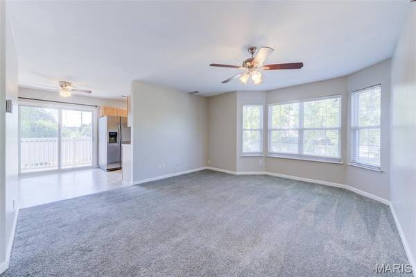 480 Benton DR #F, St Peters, MO 63376
