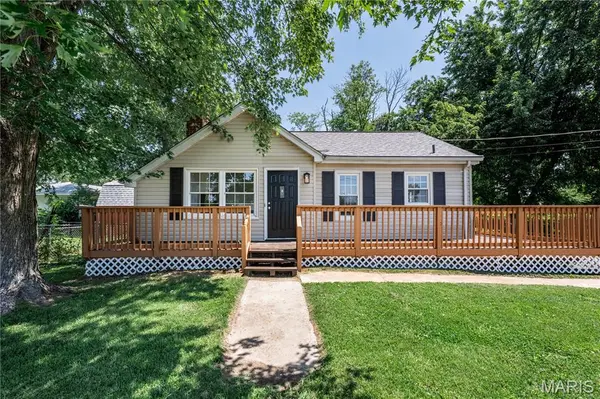 2554 Starling Airport RD, Arnold, MO 63010