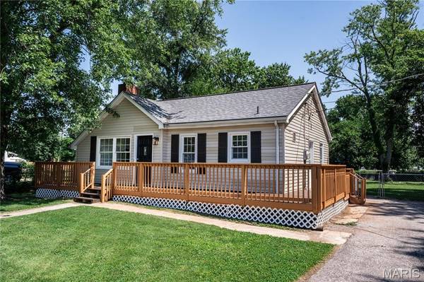 2554 Starling Airport RD, Arnold, MO 63010