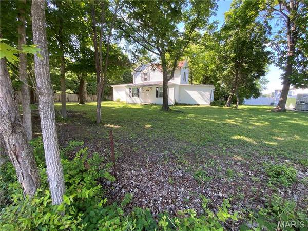 17303 Manchester RD, Wildwood, MO 63038