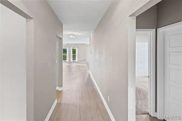 207 Grand Rapids LN, Edwardsville, IL 62025