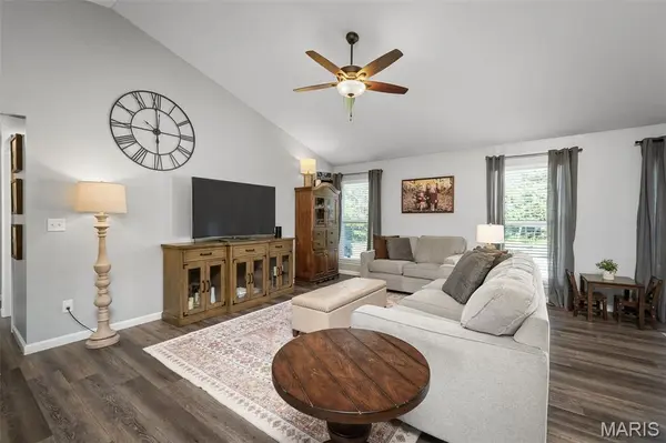 26 Mitch LN, Silex, MO 63377