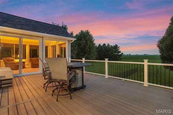 4117 Staunton RD, Edwardsville, IL 62025