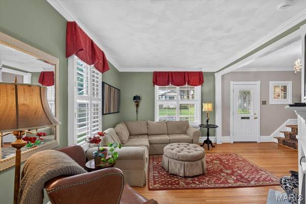637 Atalanta AVE, Webster Groves, MO 63119