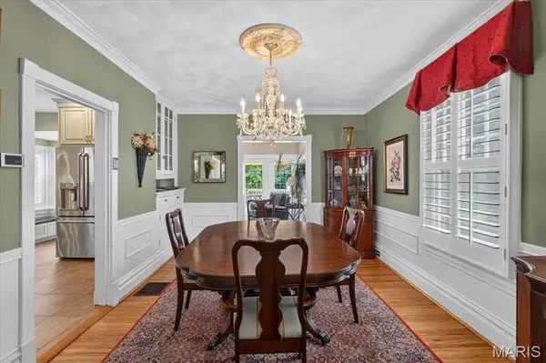 637 Atalanta AVE, Webster Groves, MO 63119