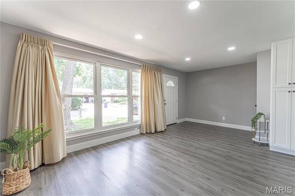 1405 Birch DR, Pacific, MO 63069