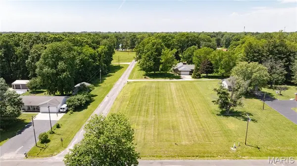 0 Kevin DR, Brighton, IL 62012
