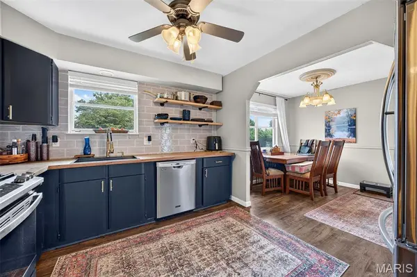 2992 Brooklands WAY, St Charles, MO 63303