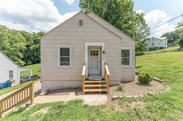 1004 Miller ST, New Haven, MO 63068