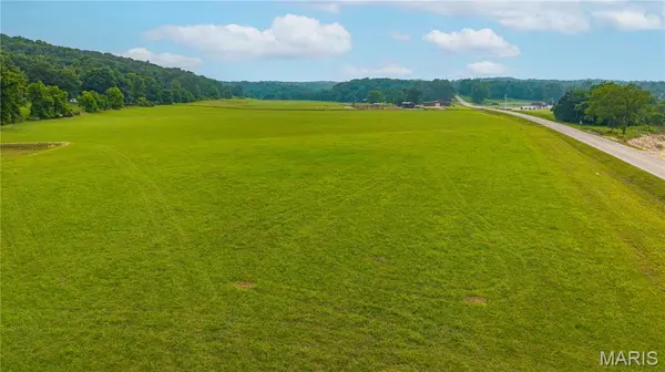000 Highway 106, Ellington, MO 63638