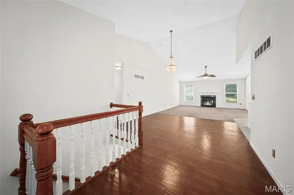 404 Dames Park DR #84B, O'fallon, MO 63366