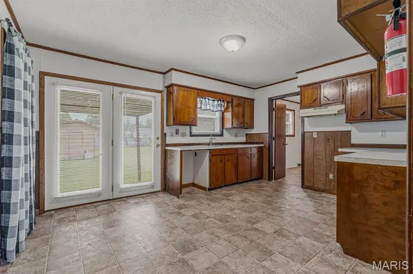 205 S Lunbeck AVE, Gideon, MO 63848