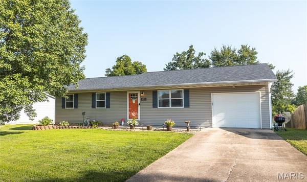 505 Silver Leaf LN, Rolla, MO 65401