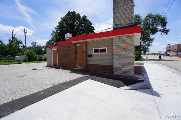 516 Madison AVE, Madison, IL 62060