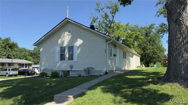 524 5th ST, Bethalto, IL 62010