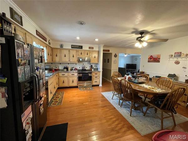841 Stanford DR, Sikeston, MO 63801
