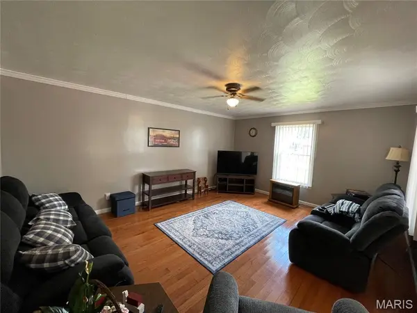 841 Stanford DR, Sikeston, MO 63801