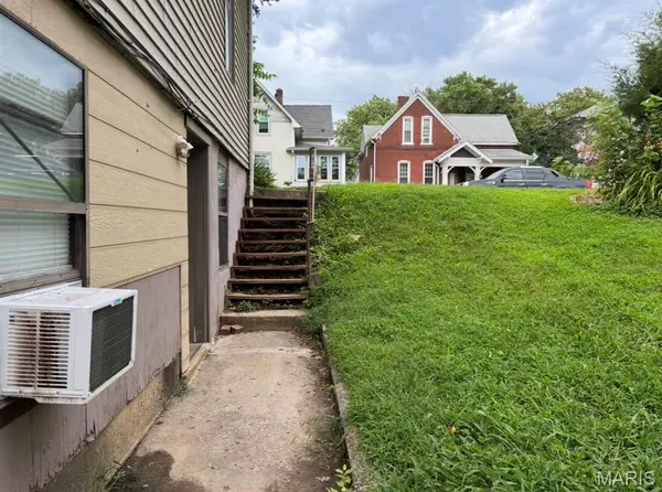 202 Wabash AVE, Belleville, IL 62220