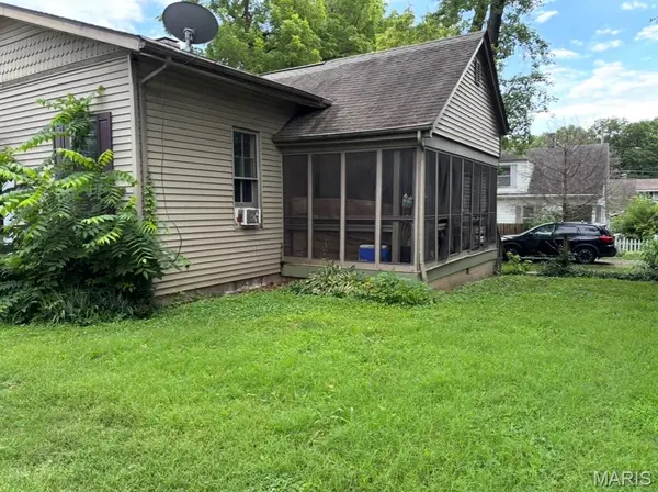 202 Wabash AVE, Belleville, IL 62220