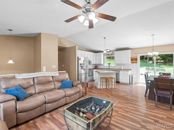 636 Osage Lake DR, Cedar Hill, MO 63016