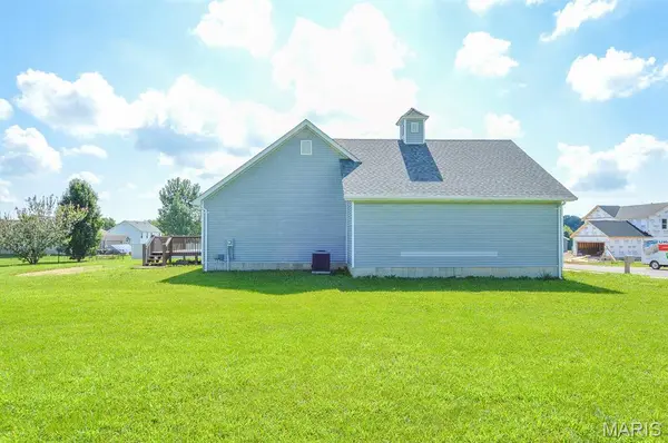 1031 Franklin CT, Sullivan, MO 63080
