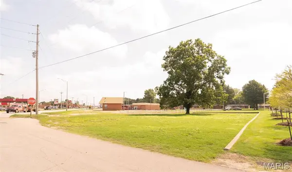 304 N E Street, Poplar Bluff, MO 63901