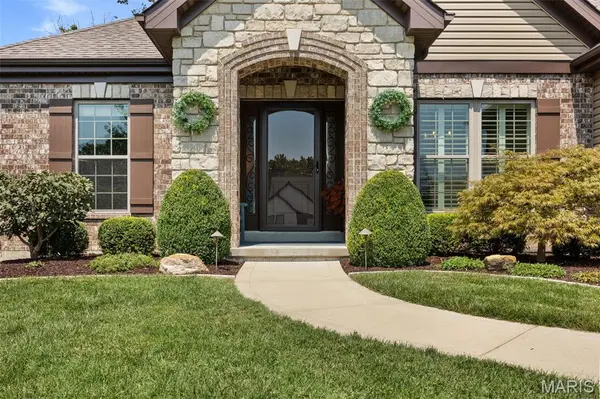 605 Joyce Ann DR, Manchester, MO 63021
