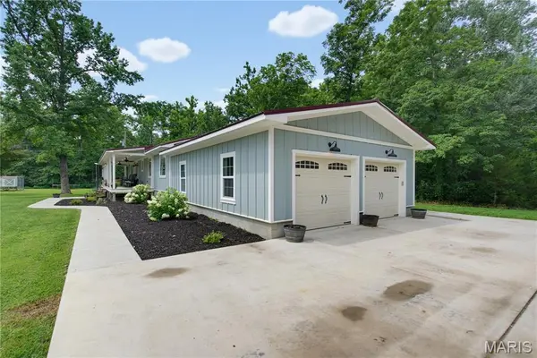 1311 Wayne 341, Piedmont, MO 63957