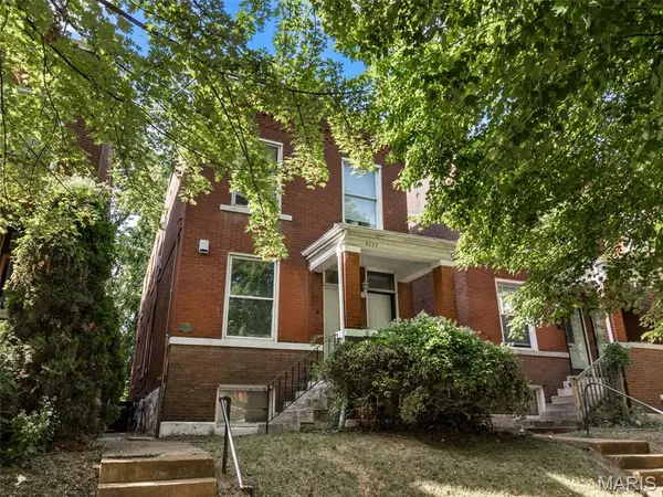 4637 Oregon AVE, St Louis, MO 63111