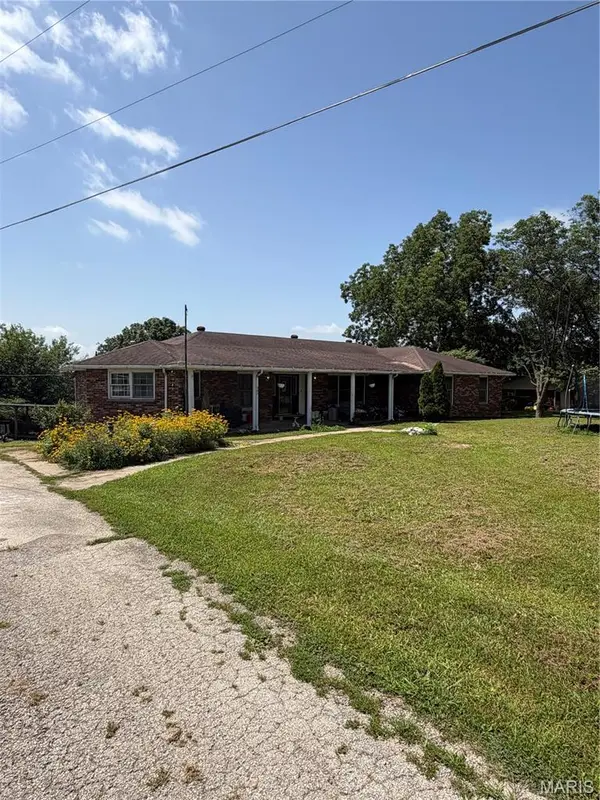 121 County Road 343, Burfordville, MO 63739