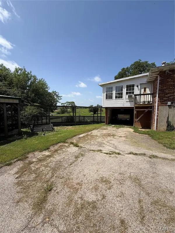 121 County Road 343, Burfordville, MO 63739