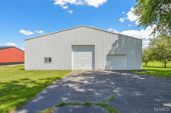 4921 KK RD, Waterloo, IL 62298