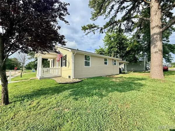 219 N Moulton ST, Perryville, MO 63775