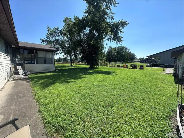 119 Larue LN, Sikeston, MO 63801