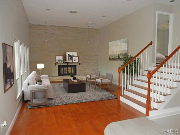 18 Belleau Lake CT, O'fallon, MO 63366