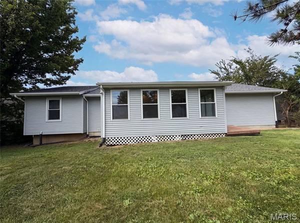 1354 Great Warrior DR, O'fallon, MO 63366