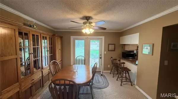 1912 Fernwood RD, Poplar Bluff, MO 63901