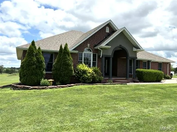 21880 Highway B, Lebanon, MO 65536