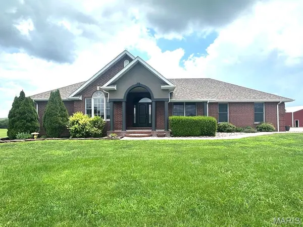 21880 Highway B, Lebanon, MO 65536
