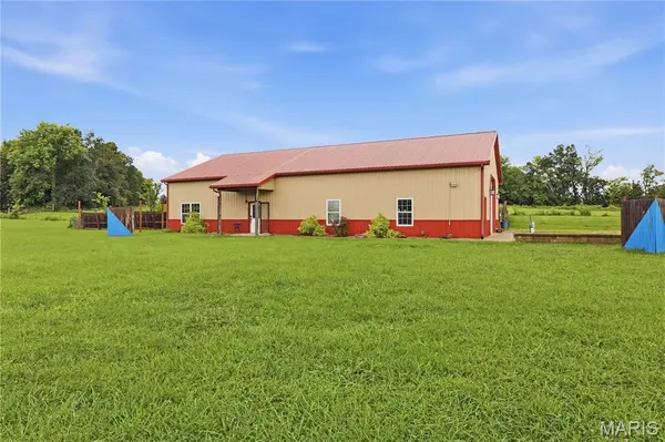 8041 Highway D, Bonne Terre, MO 63628