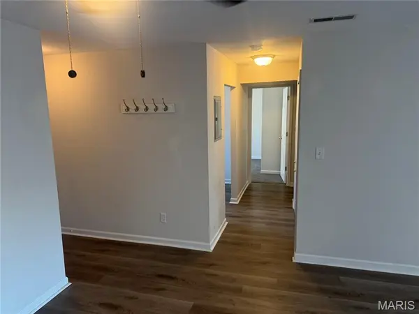 1966 Hunting Lake CT #201, Kirkwood, MO 63122
