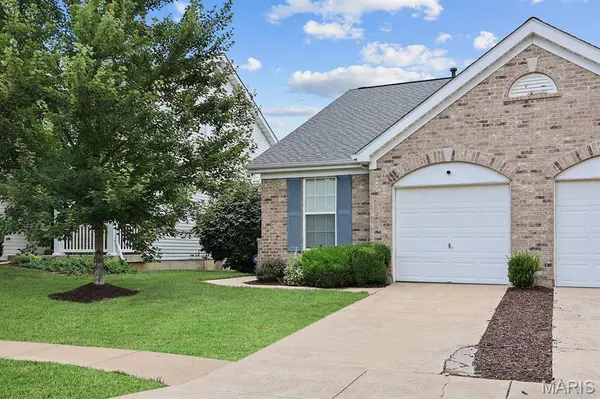 52 Jost Villa DR, Unincorporated, MO 63034
