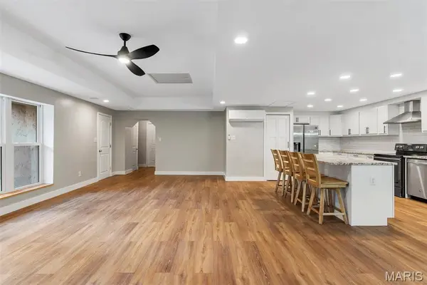 2099 Stoney Ridge TRL, House Springs, MO 63051