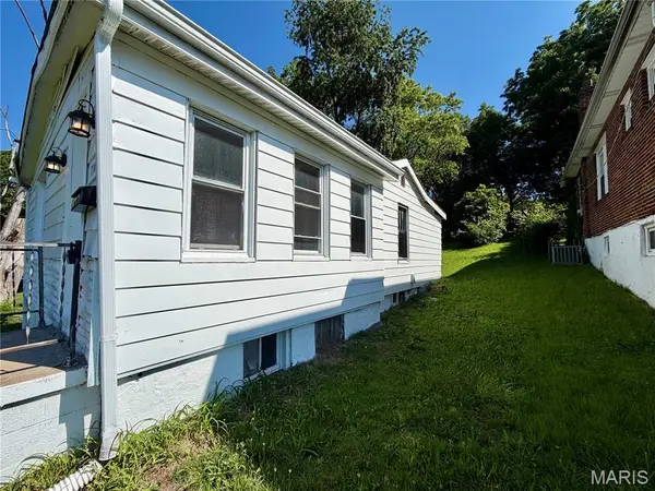 7123 Beulah AVE, Jennings, MO 63136