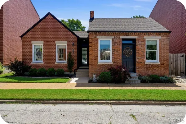 3316 Lemp AVE, St Louis, MO 63118
