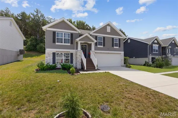 8253 Obrien DR, Cedar Hill, MO 63016