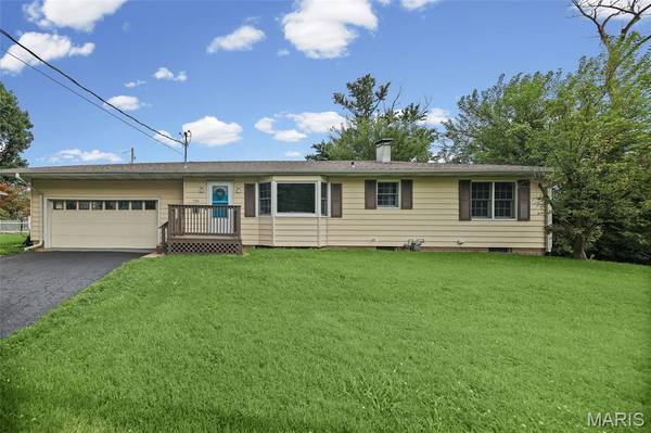 758 2nd ST, Bethalto, IL 62010