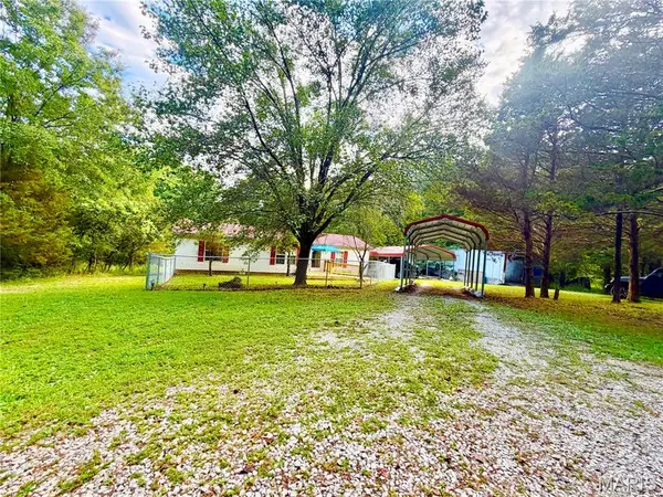 7720 Lange DR, Cedar Hill, MO 63016