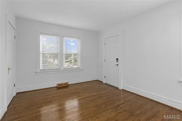 1272 Pennsylvania AVE, St Louis, MO 63130