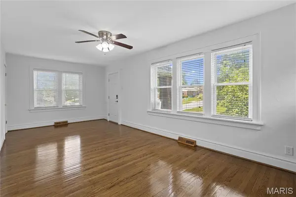 1272 Pennsylvania AVE, St Louis, MO 63130